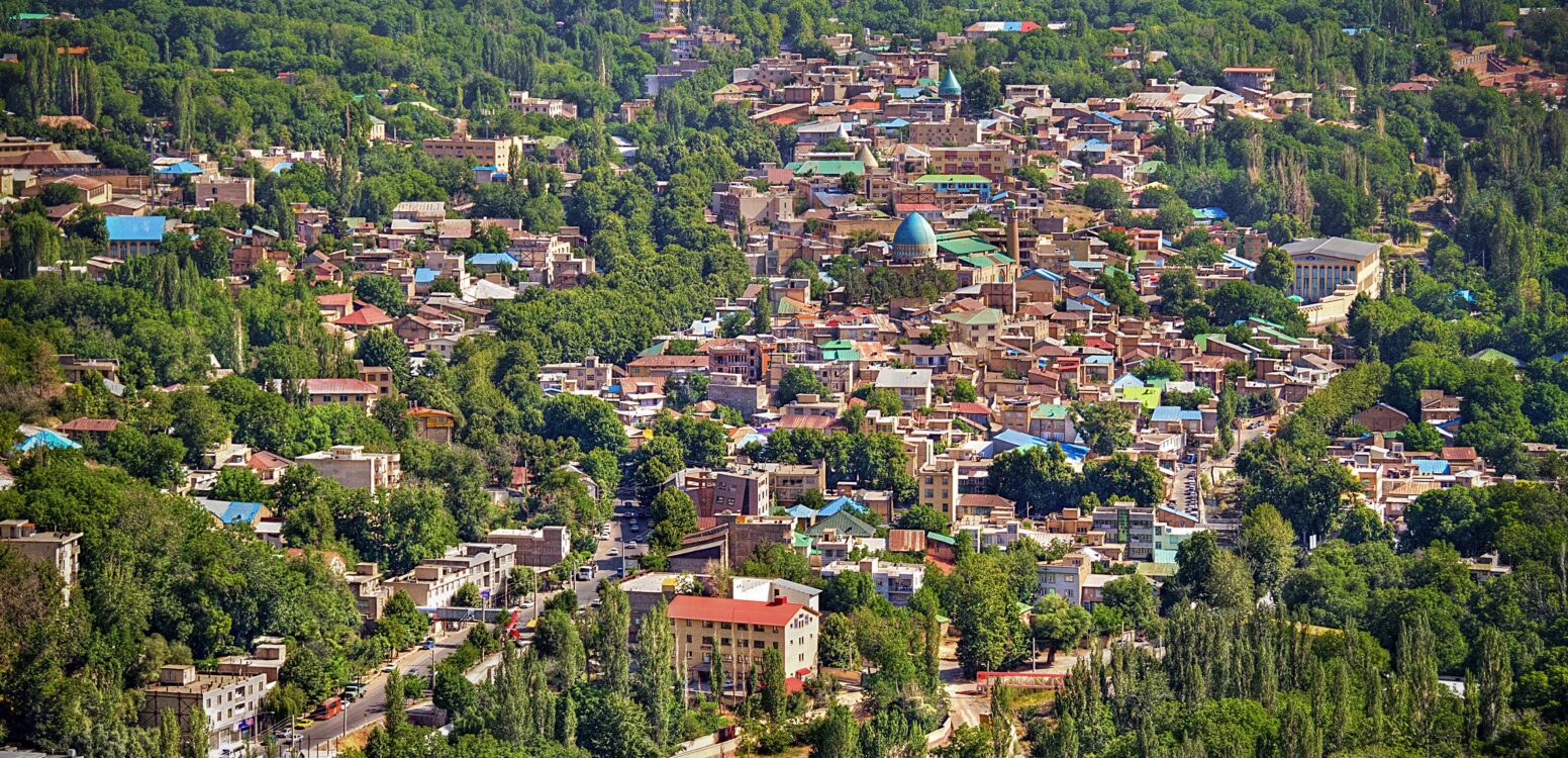 راهنمای خرید آجر آذرخش در دماوند | بررسی اقلیم، قیمت و انتخاب هوشمند