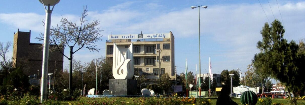 راهنمای کامل خرید آجر آذرخش در جلفا | انتخابی مقاوم برای اقلیم خاص مرزی