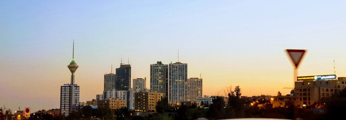 اقلیم شناسی و انتخاب نما ساختمان؛ چگونه شرایط اقلیمی بر طراحی نمای ساختمان تاثیر می‌گذارد؟