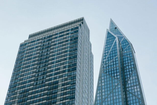 رنگ مناسب برای نمای ساختمان؛ راهنمای کامل انتخاب بهترین رنگ برای نمای بیرونی