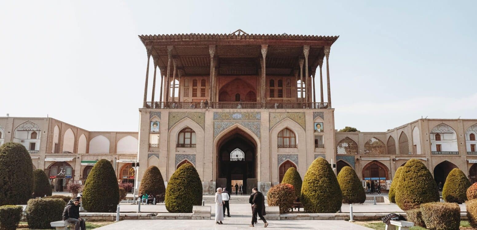 نماکاری سنتی ایرانی؛ شکوه معماری اصیل و ماندگار