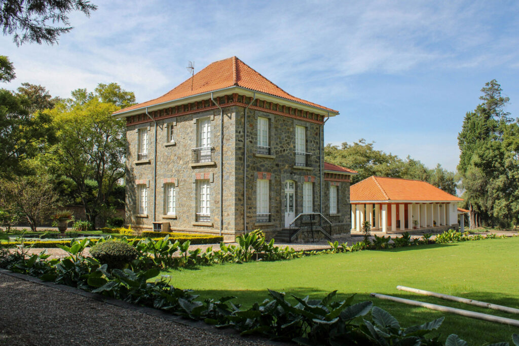 عوامل مؤثر در انتخاب سنگ مناسب برای ویلا