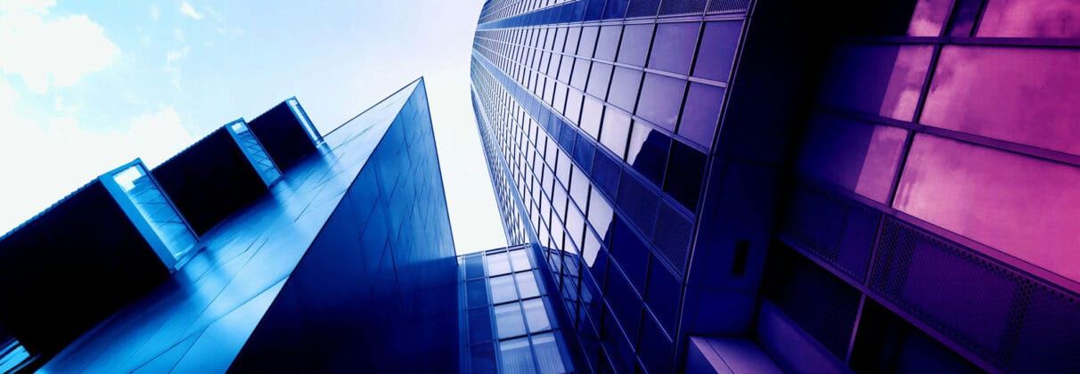 نمای ساختمان با کرتین وال: زیبایی، دوام و مدرنیته در یک قاب