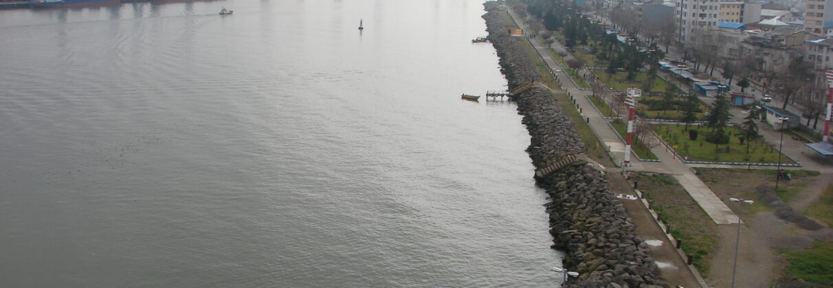 آجر آذرخش در بندر انزلی | راه‌حلی مقاوم برای نمایی زیبا در هوای شرجی شمال