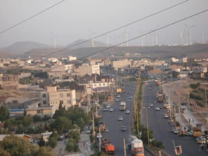 آجر آذرخش در منجیل | مقاومت در برابر باد و گرما، زیبایی ماندگار در قلب گیلان