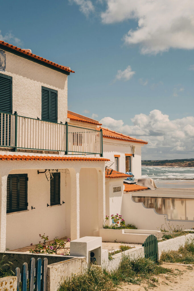 انتخاب رنگ نما برای خانه ویلایی – راهنمای کامل و تخصصی برای انتخاب بهترین رنگ نما - pexels alesiakozik 7875570 انتخاب رنگ نما برای خانه ویلایی – راهنمای کامل و تخصصی برای انتخاب بهترین رنگ نما