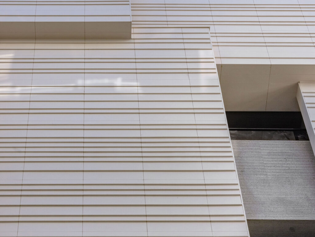 بخش ویژه: بررسی محصول آجر نسوز آذرخش سایز 20×90 سانتی‌متر