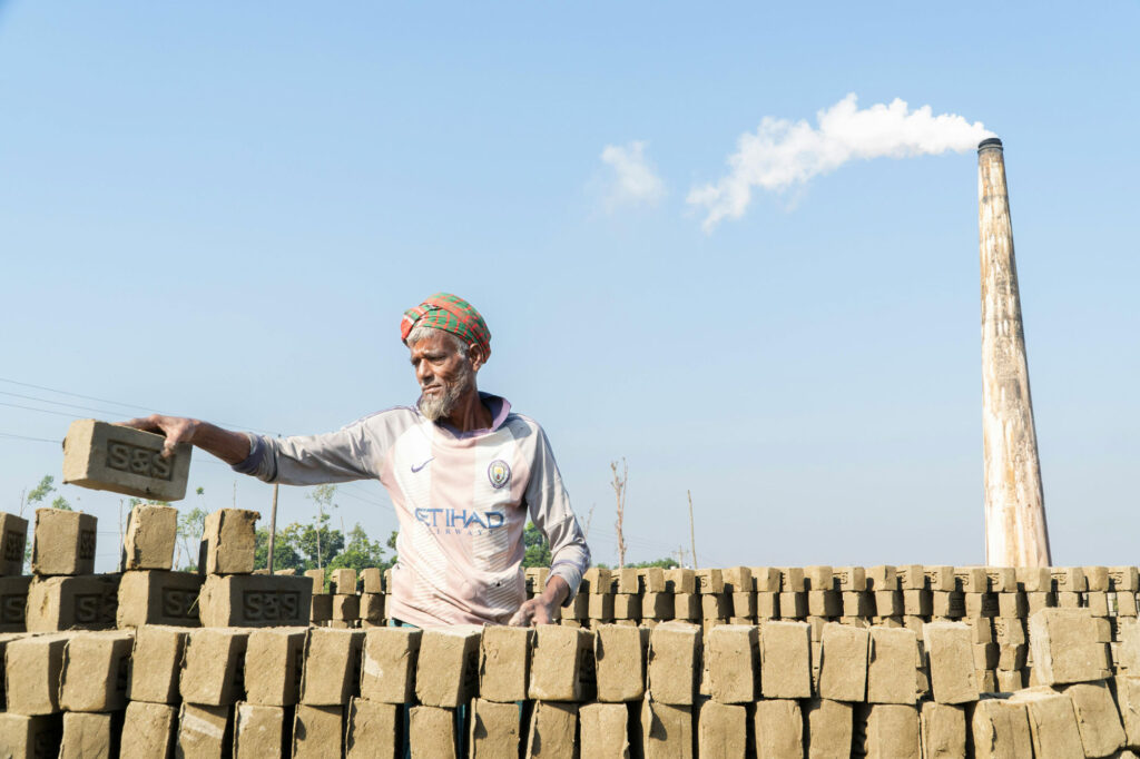 انواع آجر فشاری بر اساس روش تولید
