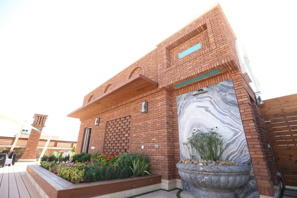 آجر چینی فخر و مدین: انتخابی مطمئن برای ساختمانهای زیبا و مقاوم - 3A1A8740 نکات مهم در خرید آجر چینی فخر و مدین