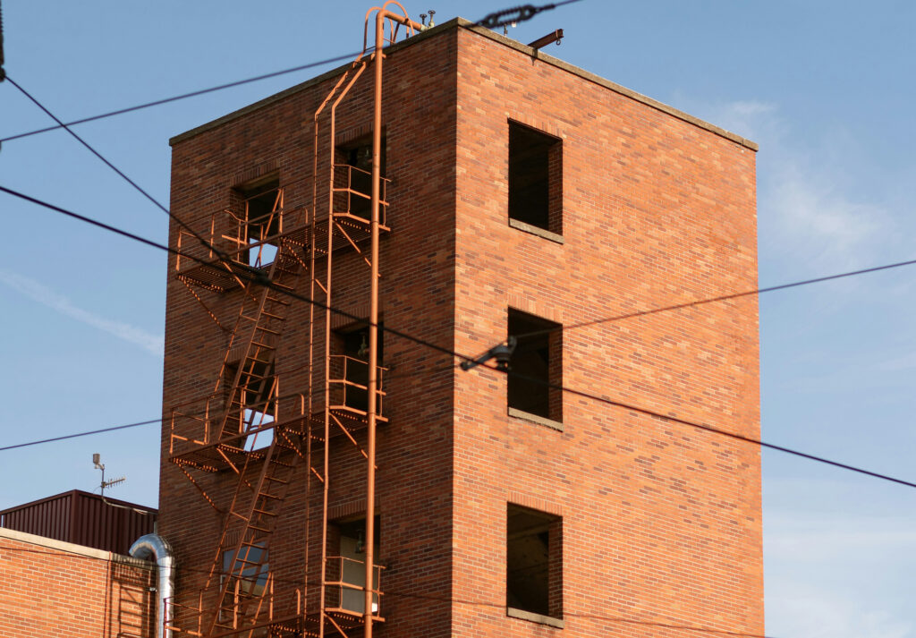 کاربردهای عملی دانش انتقال حرارت آجر