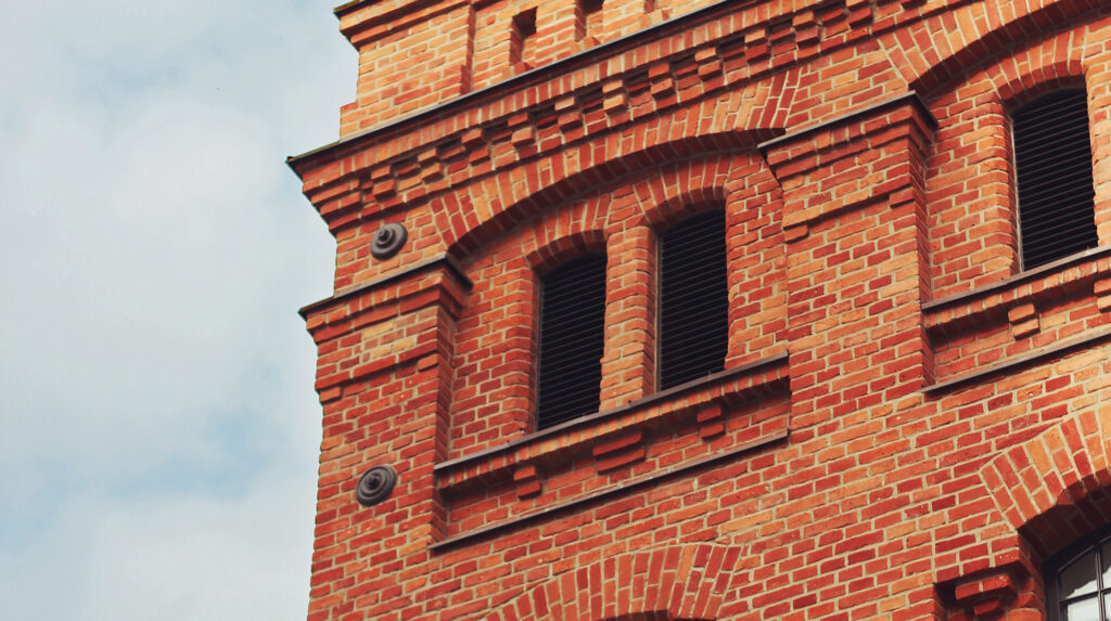 چرا مقاومت شیمیایی در آجر مهم است؟