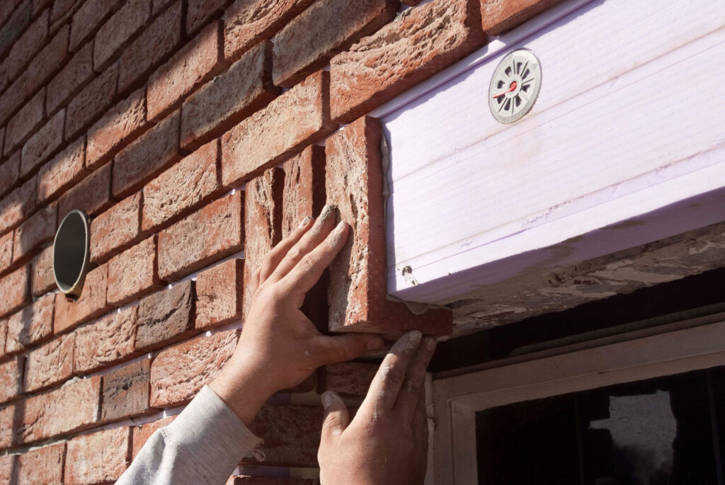 عوامل مؤثر بر قیمت اجرای روش خشک نصب آجر