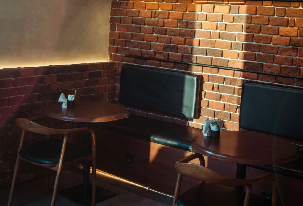 تعریف و مفهوم جایگاه آجر در معماری داخلی